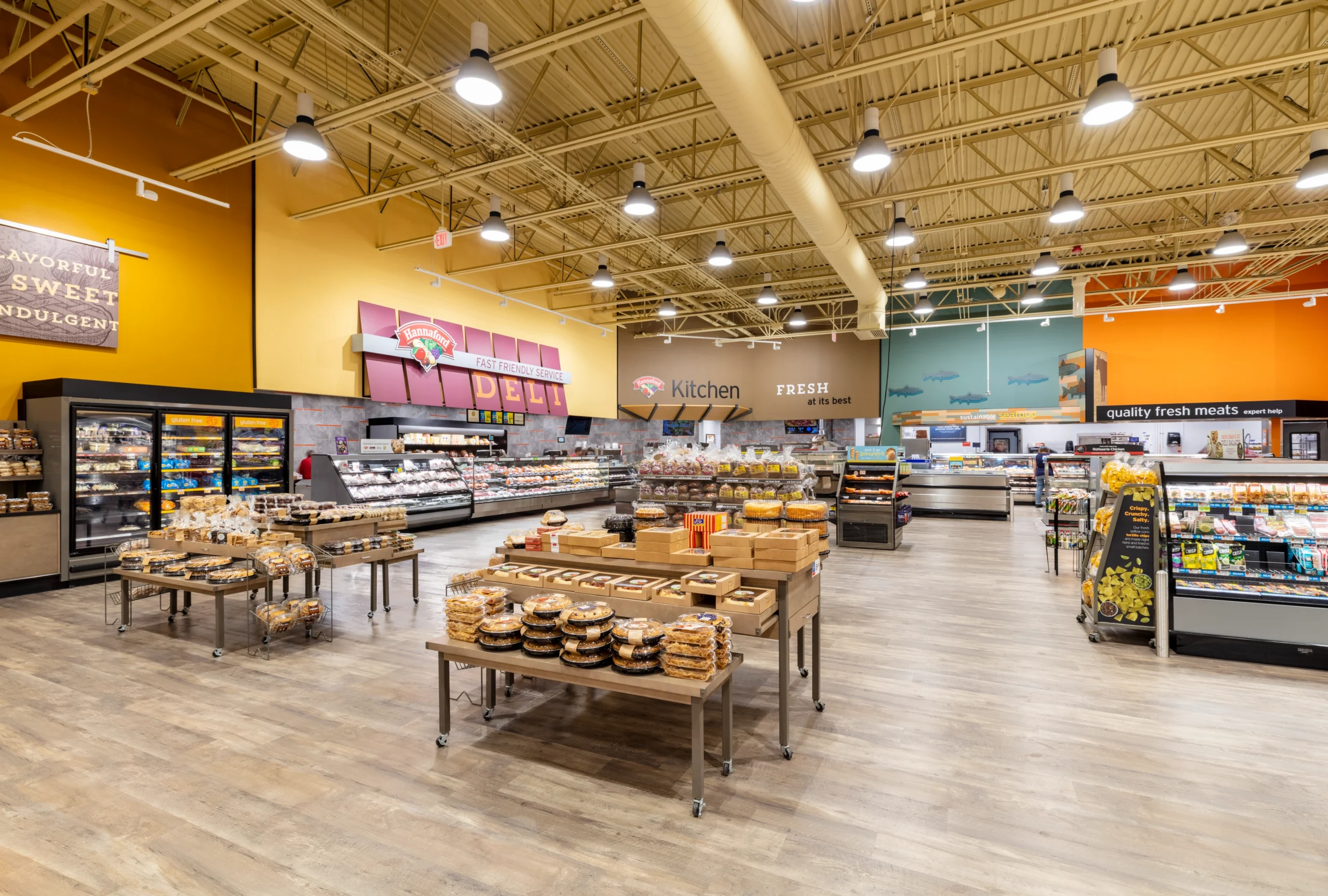 Hannaford Interior Bakery