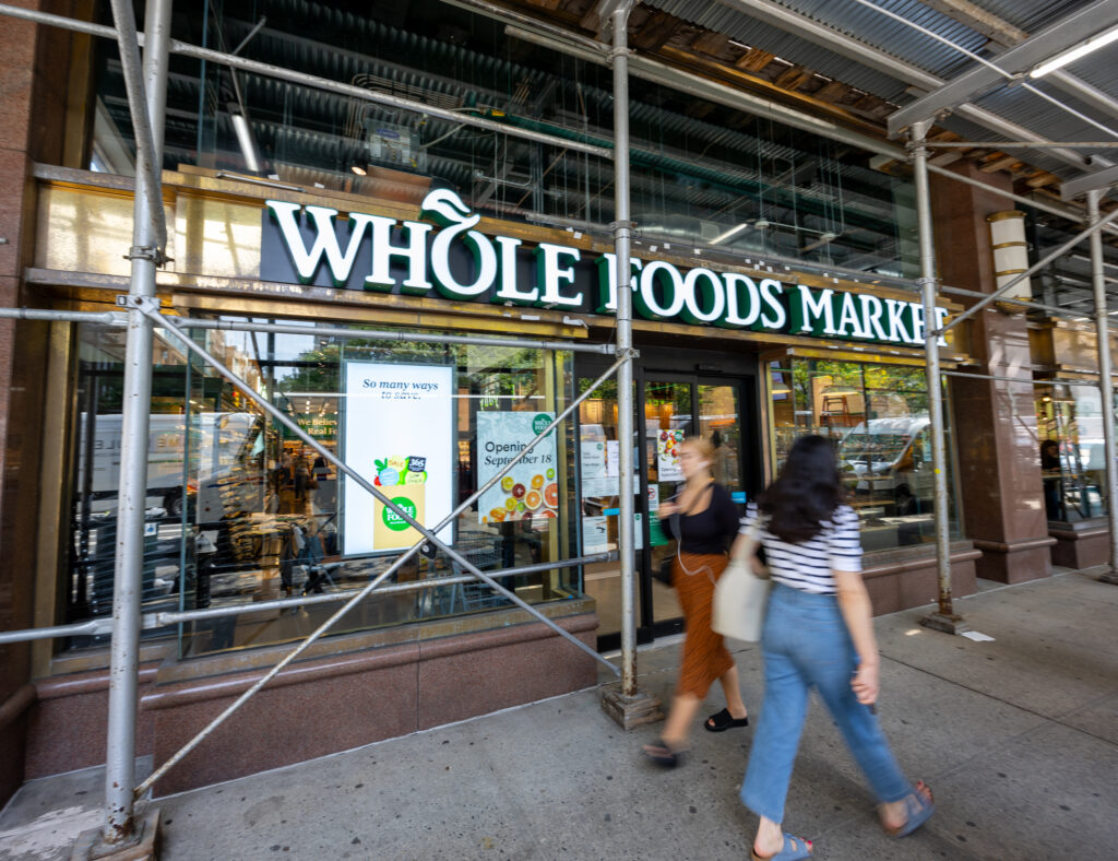 whole foods market daily shop exterior in new york city